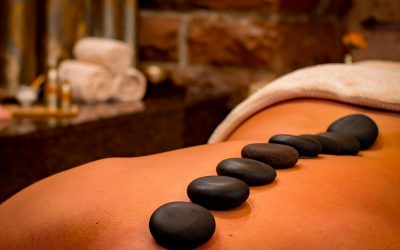 mantenerse caliente: beneficios de los masajes en el clima frío